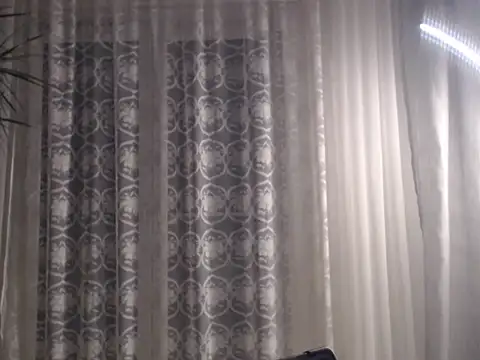 Snapshot of Piter9023 chatting on October 12, 8:41 pm Piter9023 online show from October 12, 8:41 pm