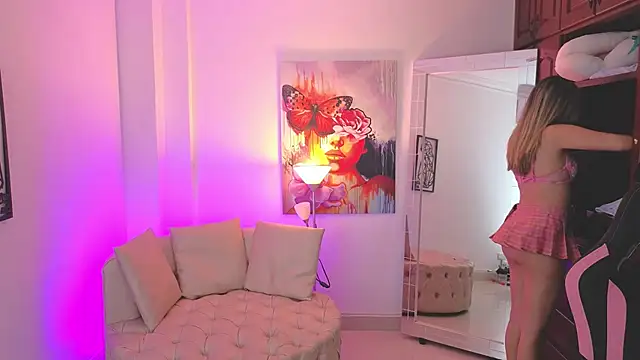 NATAASHA    online show from April 2, 3:37 am