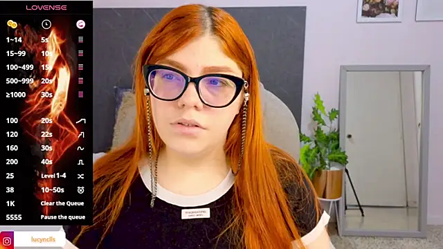 Snapshot of lucie_nicolls chatting on December 23, 6:58 pm lucie nicolls online show from December 23, 6:58 pm