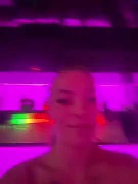 Snapshot of LizzyLush_ chatting on March 21, 12:07 am LizzyLush online show from March 21, 12:07 am