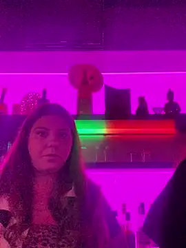 Snapshot of LizzyLush_ chatting on September 20, 12:00 am LizzyLush online show from September 20, 12:00 am