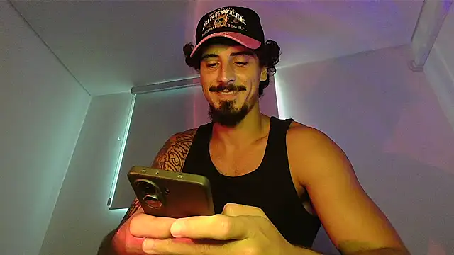 milkoffe online show from April 1, 11:55 am