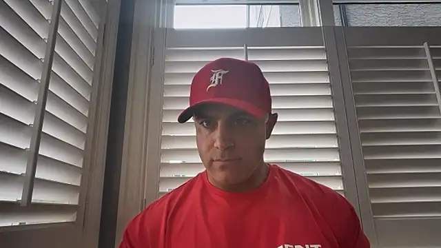 Bad daddy21 online show from March 9, 6:23 pm