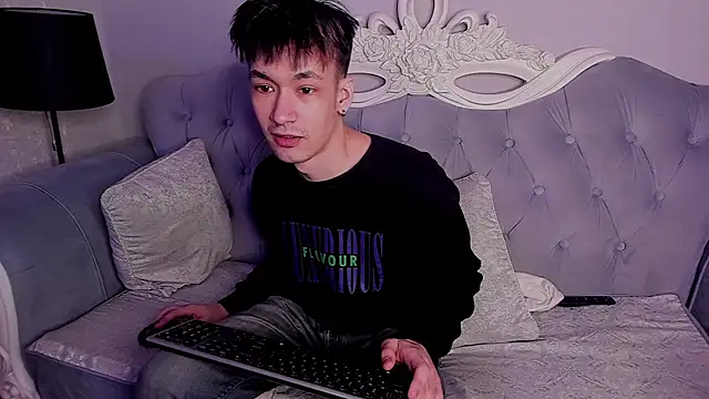 CalvinOwens online show from February 2, 9:51 am