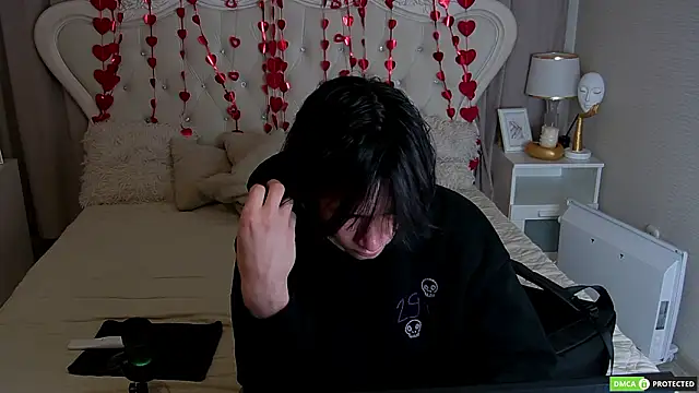 CalvinOwens online show from February 22, 6:06 pm