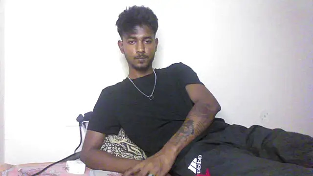 Snapshot of just_fucks chatting on October 9, 7:56 pm just fucks online show from October 9, 7:56 pm