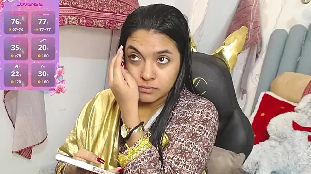 Snapshot of lakshmiraniii chatting on December 20, 9:27 am lakshmiraniii online show from December 20, 9:27 am