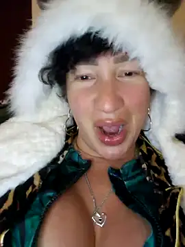 TheGoddessBianca online show from December 31, 4:35 pm