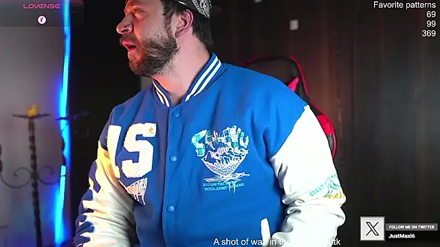 just maxii online show from February 17, 10:38 pm