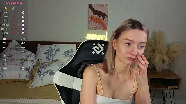 IdaValenti online show from October 13, 11:05 pm