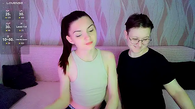  crazy baby  online show from October 10, 10:53 pm