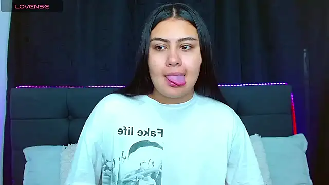 Snapshot of Cataleya_hxc chatting on March 6, 3:35 pm Cataleya hxc online show from March 6, 3:35 pm