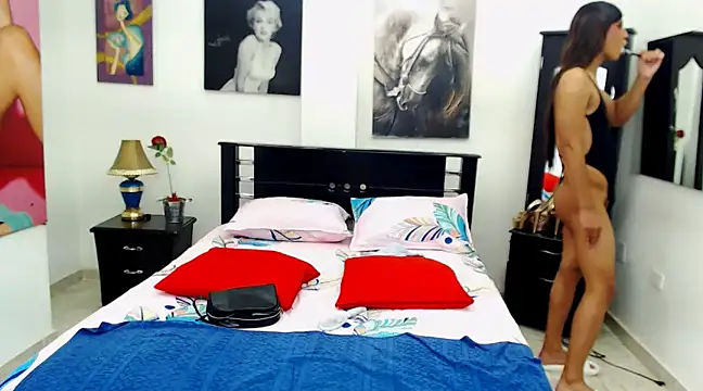 VeronicaReynolds online show from February 12, 3:05 pm