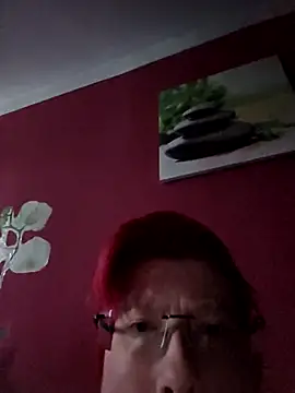 Snapshot of dieGeile0411 chatting on October 23, 11:20 am dieGeile0411 online show from October 23, 11:20 am