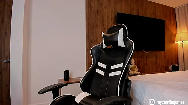 soycamig online show from November 11, 12:10 am