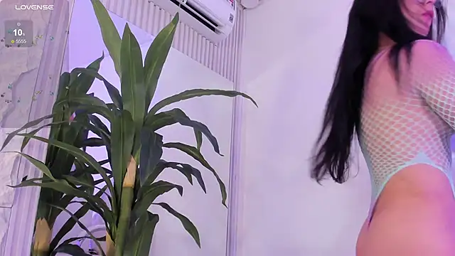 EriKlein online show from October 15, 11:05 pm