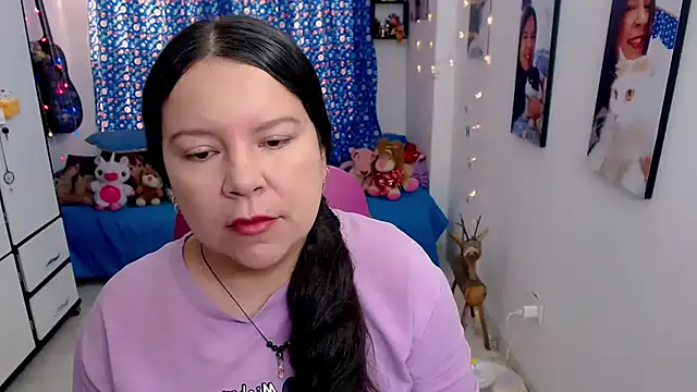 claryssa  online show from March 20, 12:32 pm