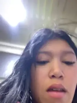 emily rosse04 online show from November 2, 12:51 pm