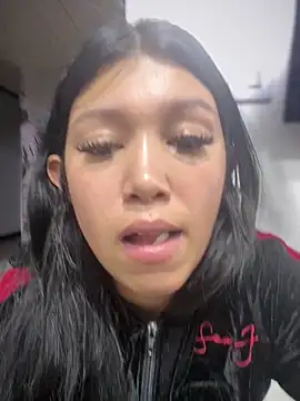 emily rosse04 online show from December 19, 12:23 pm