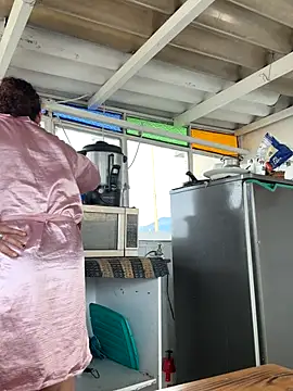 SheraHadee online show from October 13, 8:20 pm