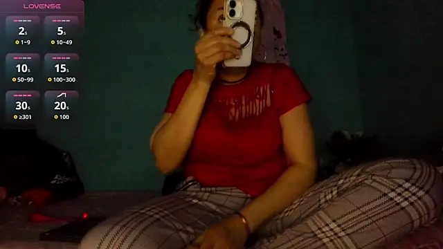 SheraHadee online show from December 3, 1:02 am