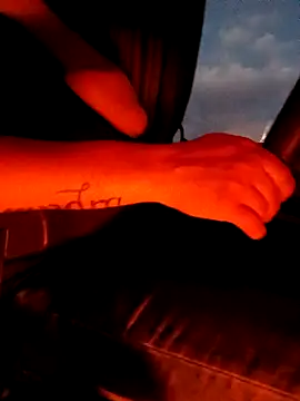 manuelymanuela online show from November 20, 5:23 pm