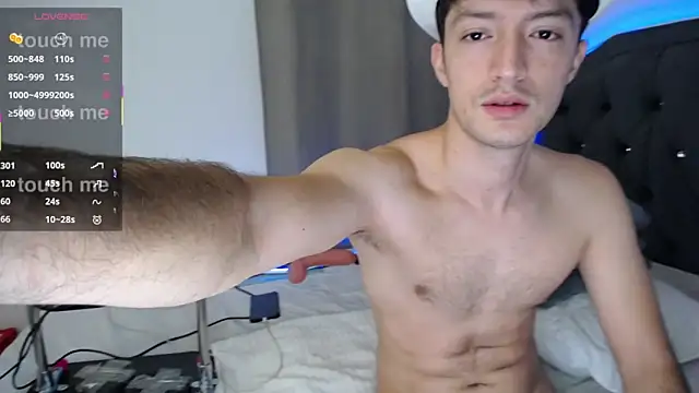 Snapshot of henry_diiaz chatting on February 27, 6:46 am henry diiaz online show from February 27, 6:46 am