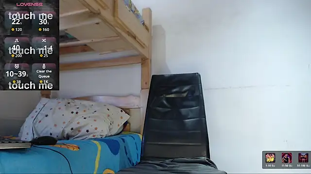 sexy-boy071 online show from July 17, 4:34 pm