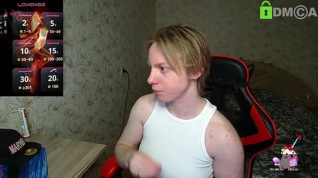 Alexis Gordon online show from February 14, 9:55 pm