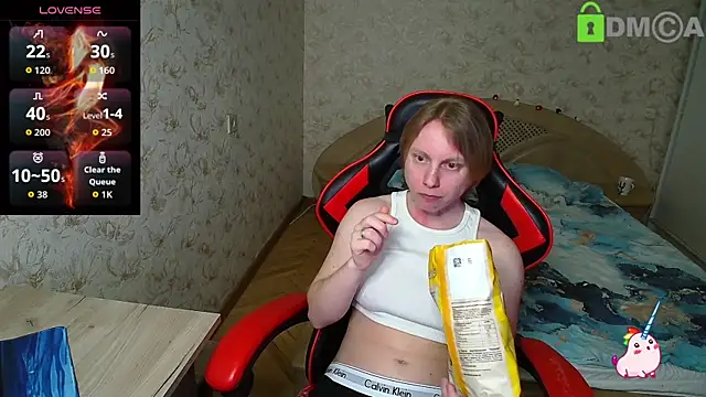 Alexis Gordon online show from March 31, 7:47 pm