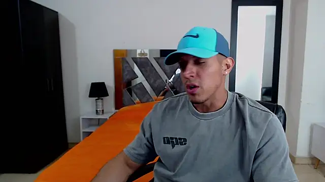 Frank heaven01 online show from December 5, 1:36 am