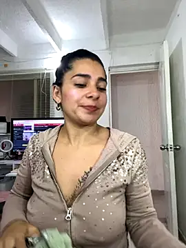 Meganmilk1 online show from October 22, 5:45 pm