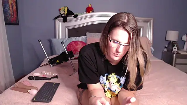 Sarahtineke online show from January 8, 12:13 am