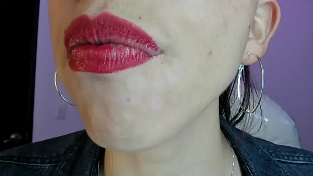 Snapshot of Katty_mouth chatting on July 1, 5:12 pm Katty mouth online show from July 1, 5:12 pm