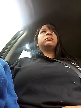 VivienAndClark online show from November 13, 1:10 pm