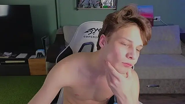 TeddyLiLboy online show from December 19, 6:37 pm