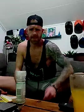 eltoulou online show from January 17, 8:11 pm