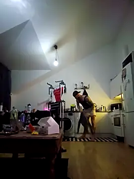 eltoulou online show from January 31, 8:33 pm