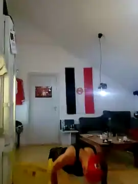 eltoulou online show from February 3, 6:39 pm