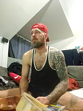 eltoulou online show from February 19, 8:05 pm