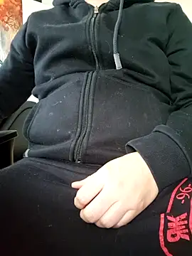 Snapshot of Picknick84 chatting on January 4, 7:45 am Picknick84 online show from January 4, 7:45 am