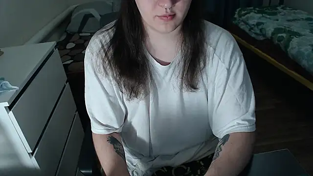 EvaMiron online show from November 2, 5:37 pm