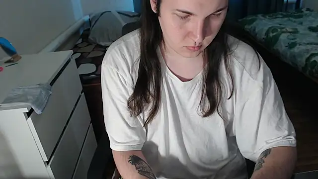 EvaMiron online show from December 16, 9:36 am