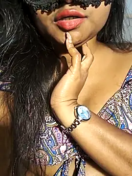 FANTASY QUEEN 07 online show from April 6, 7:53 am