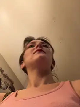 Snapshot of Phattpinktaco chatting on February 26, 7:42 am Phattpinktaco online show from February 26, 7:42 am