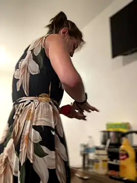 Snapshot of Phattpinktaco chatting on September 20, 1:06 am Phattpinktaco online show from September 20, 1:06 am