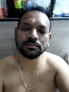 Snapshot of lovbombayduck11 chatting on February 13, 10:39 pm lovbombayduck11 online show from February 13, 10:39 pm