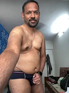 Snapshot of lovbombayduck11 chatting on February 20, 7:21 am lovbombayduck11 online show from February 20, 7:21 am