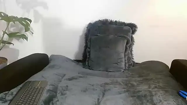 Snapshot of Keket_Smitth chatting on January 20, 7:57 pm Keket Smitth online show from January 20, 7:57 pm