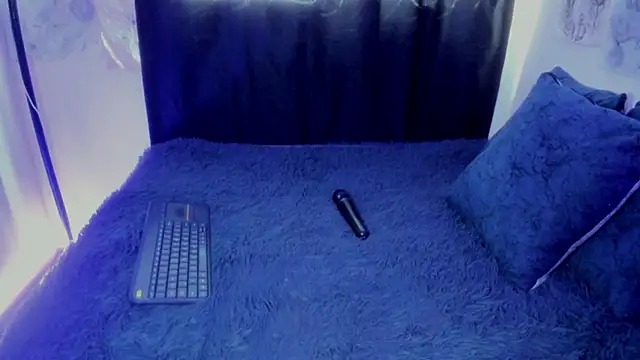 Snapshot of Keket_Smitth chatting on November 6, 8:21 pm Keket Smitth online show from November 6, 8:21 pm